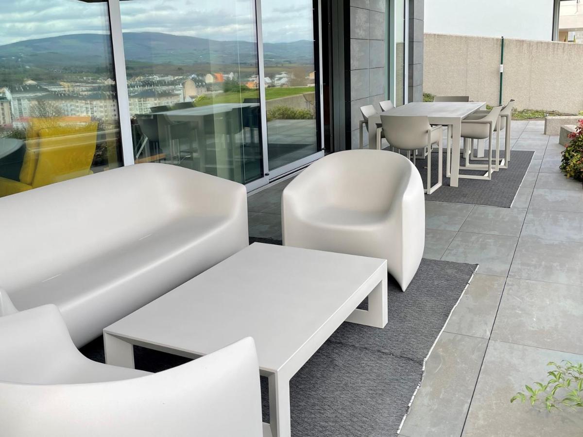 Vila Tres Prismas Exclusive Sarria Exteriér fotografie