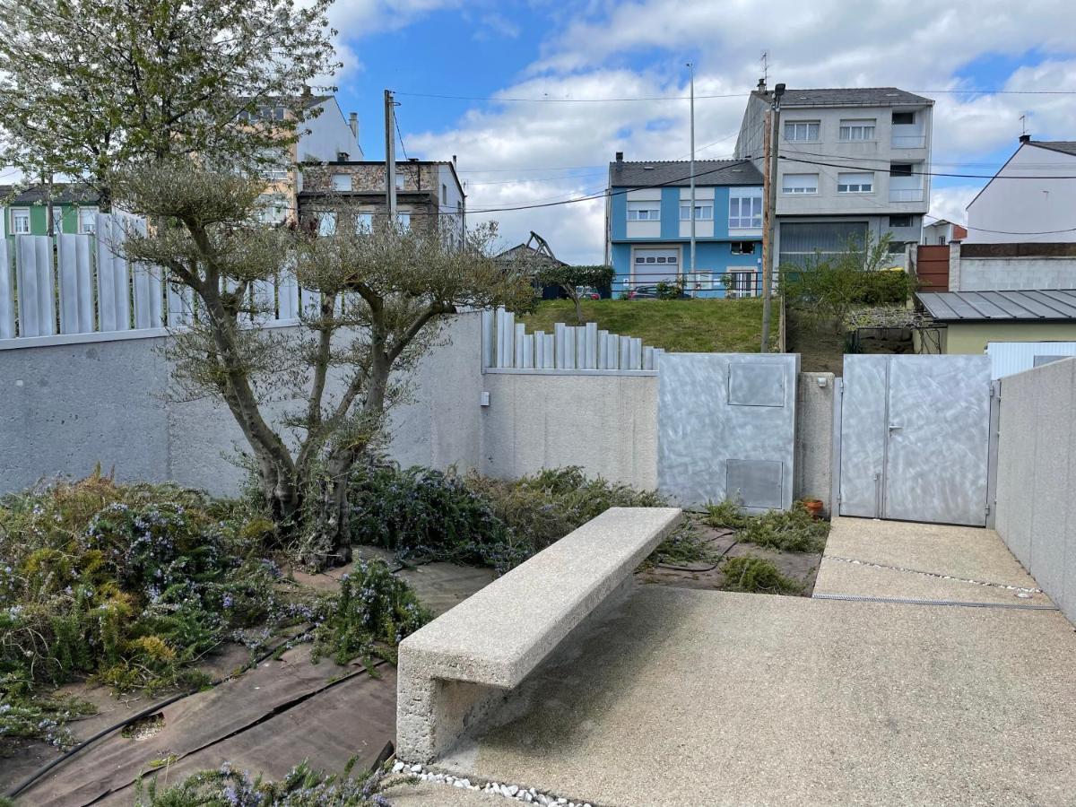 Vila Tres Prismas Exclusive Sarria Exteriér fotografie