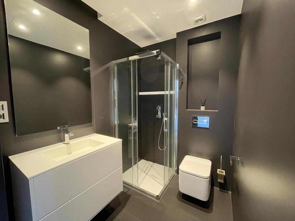 Vila Tres Prismas Exclusive Sarria Exteriér fotografie